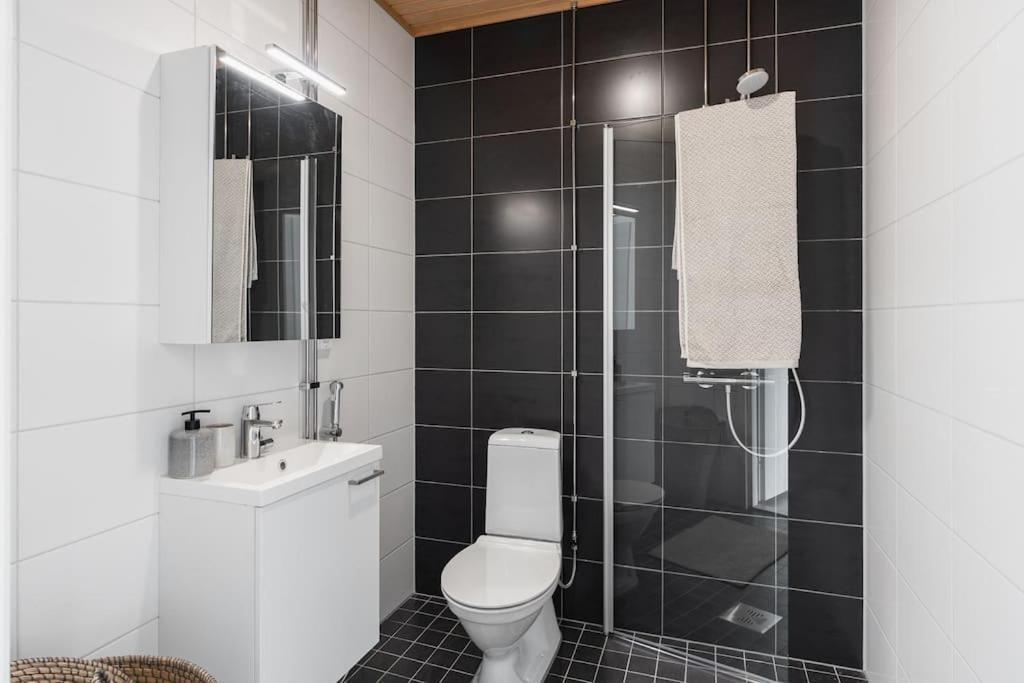 וואנטאה New Studio Pastel Near Helsinki Airport In Kivistoe מראה חיצוני תמונה